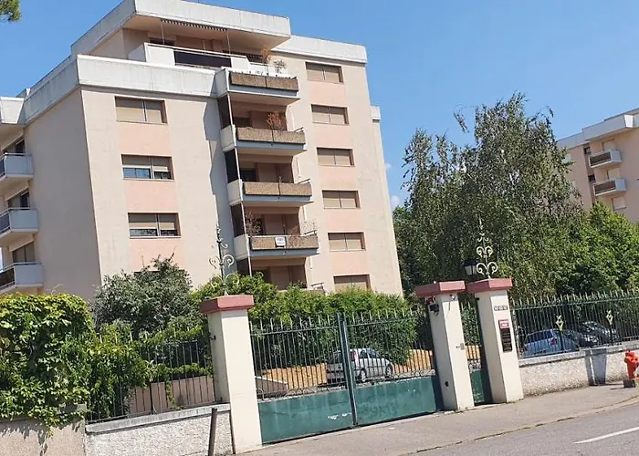Residence Prestige, Calme & Terrasse Ensoleillee
