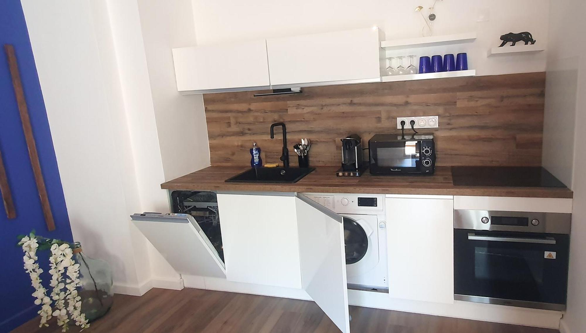 Apartment Prestige, Calme & Terrasse Ensoleillee